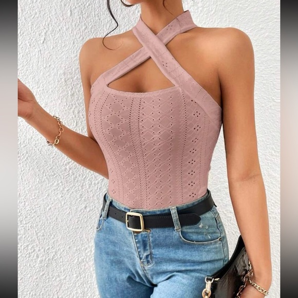 Boho crisscross front halter top - Picture 9 of 15